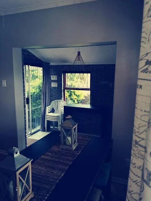 Stylish Open Plan Townhouse Apartment Lorraine